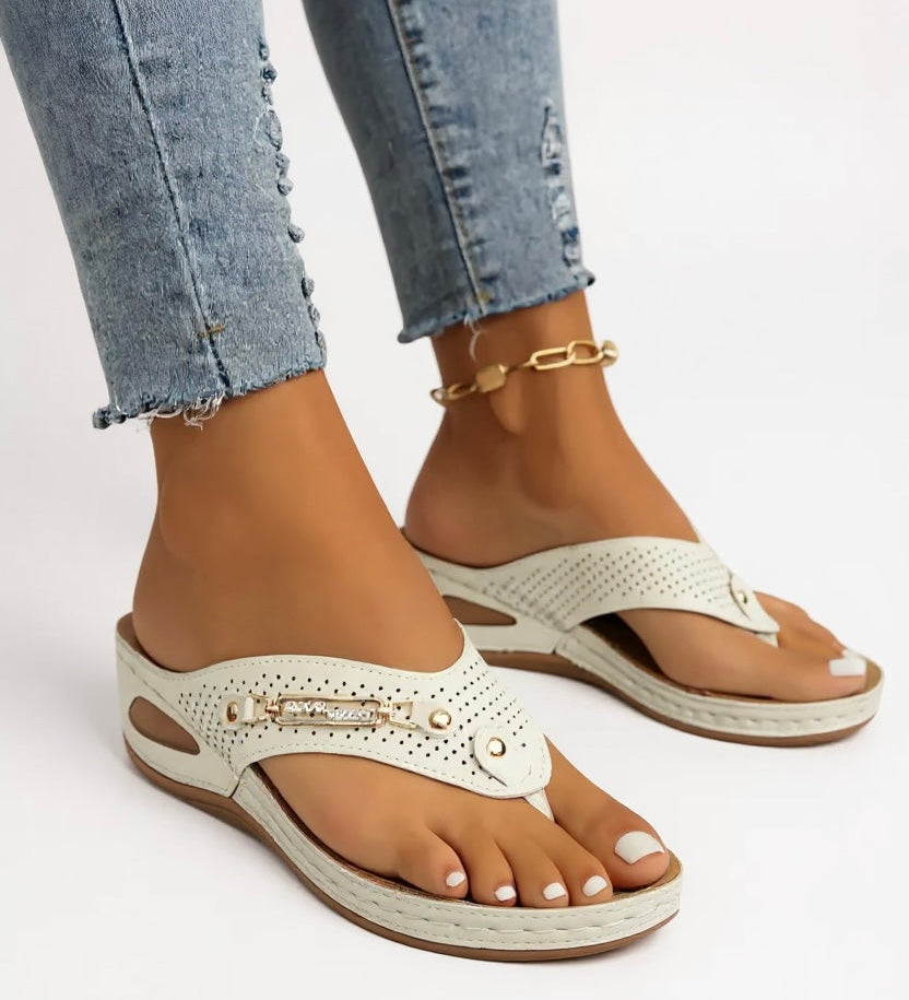 Carmen | Women's Cushioned Slip-On Sandals
