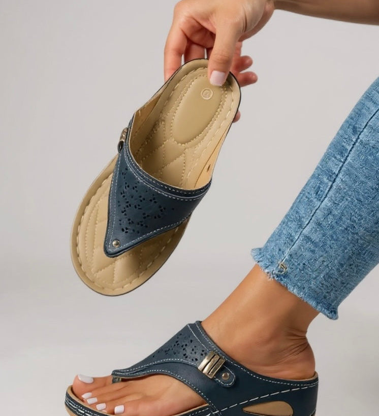 Marinette | Women's Cushioned Adjustable Sandals