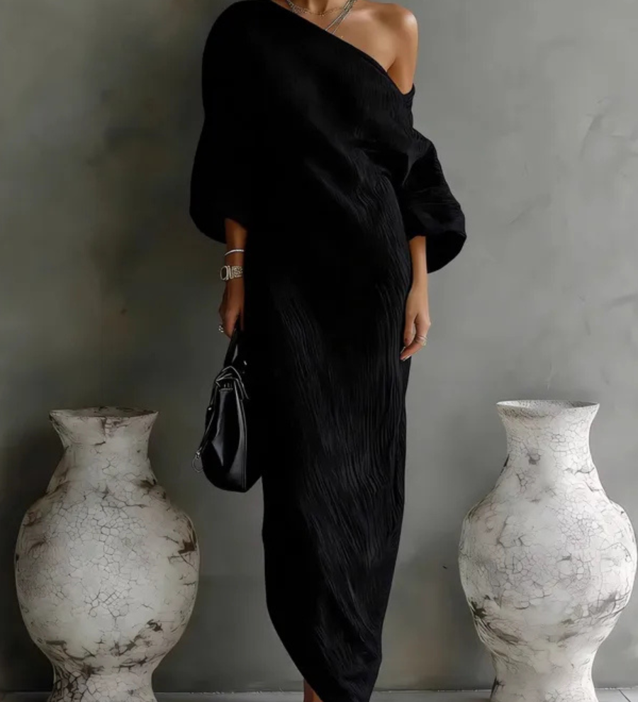 Nelle™ Elegant Maxi Dress