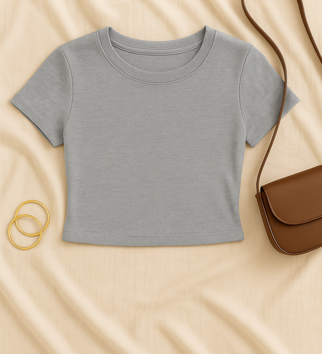 Women’s Baby Tee – Y2K Street Look, Slim-Fit & Trendy