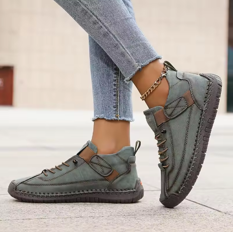 Mia – Orthopedic Slippers