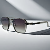 Scarlett | Sunglasses Aviator Square Gold Frame Gradient Lens
