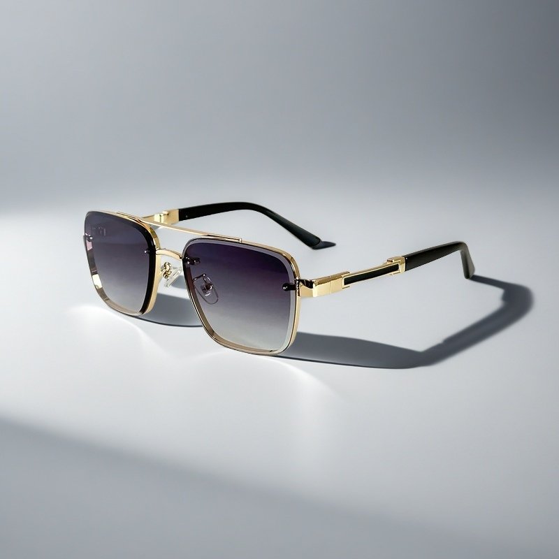 Scarlett | Sunglasses Aviator Square Gold Frame Gradient Lens